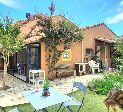  Location Ste Maxime, domaine du Soleil d'Or 1, plage de la Nartelle, mazet rez de jardin, wifi internet gratuit, 4/6 couchagesLocation Ste Maxime, domaine du Soleil d'Or 1, plage de la Nartelle, mazet