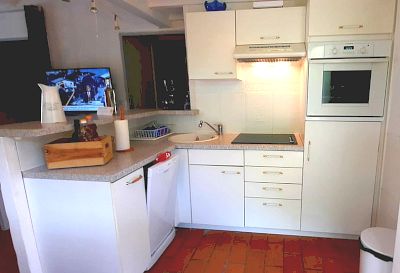  Location Ste Maxime, domaine du Soleil d'Or 1, plage de la Nartelle, mazet rez de jardin, wifi internet gratuit, 4/6 couchages 