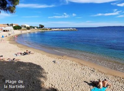 Location Ste Maxime, domaine du Soleil d`Or 1, plage de la Nartelle, mazet rez de jardin, wifi internet gratuit, 4/6 couchages