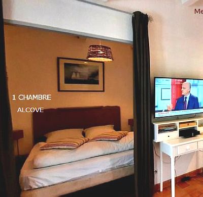  Location Ste Maxime, domaine du Soleil d'Or 1, plage de la Nartelle, mazet rez de jardin, wifi internet gratuit, 4/6 couchages 